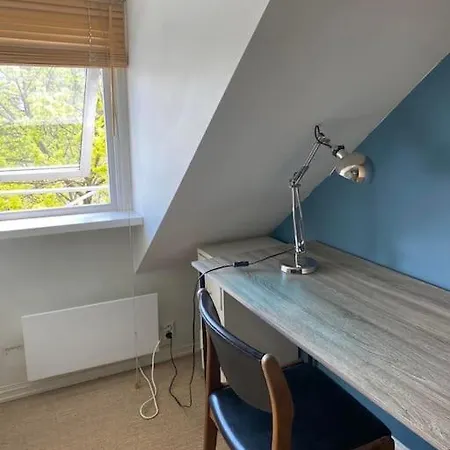 Lys Leilighet Med 3 Soverom Sentralt I Oslo, Hage *