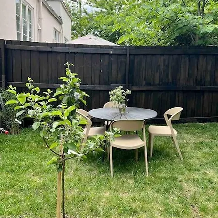 Lys Leilighet Med 3 Soverom Sentralt I Oslo, Hage Appartement Oslo